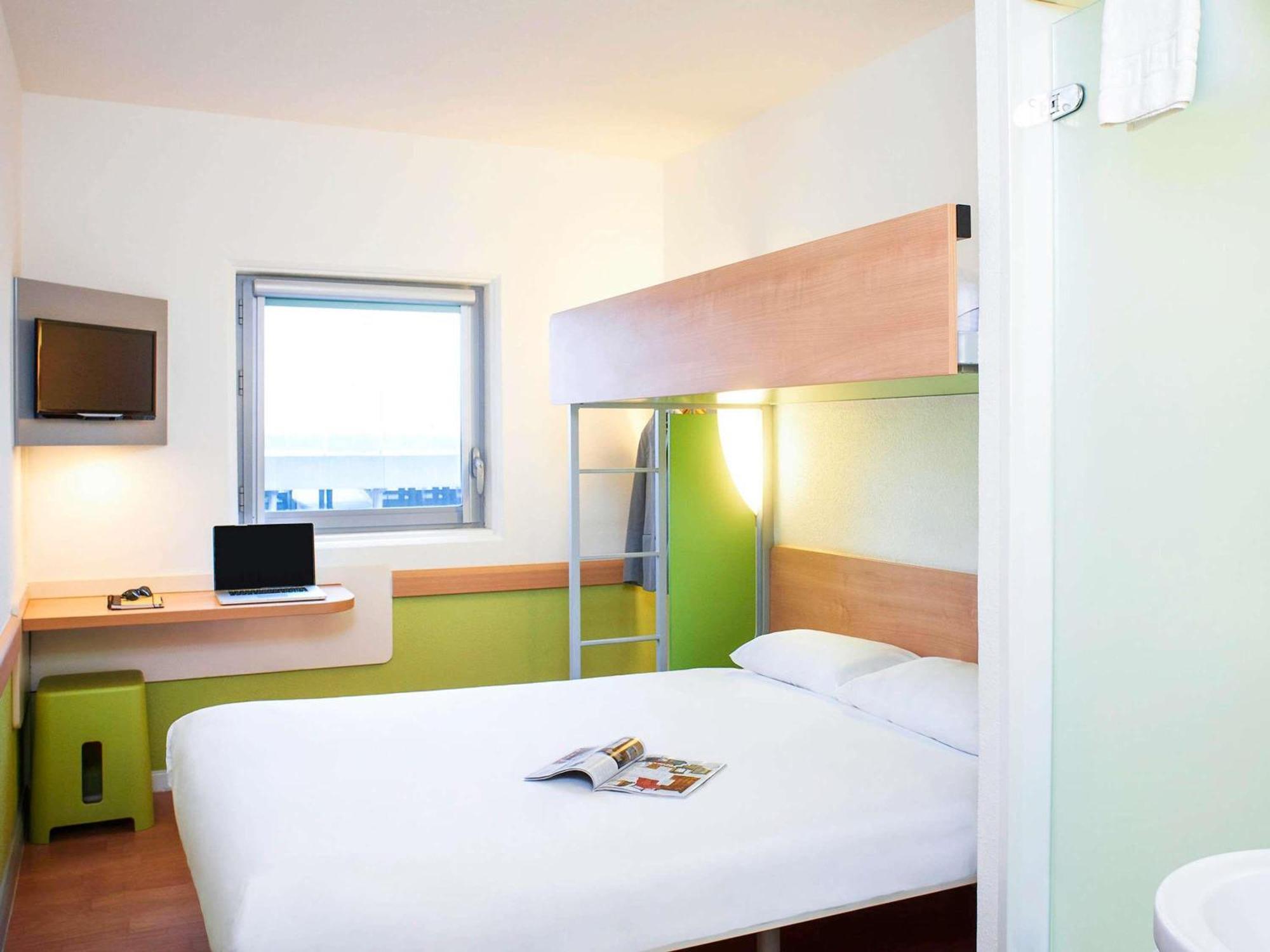 Ibis Budget Birmingham Airport Terminal Building - Nec Bickenhill Dış mekan fotoğraf